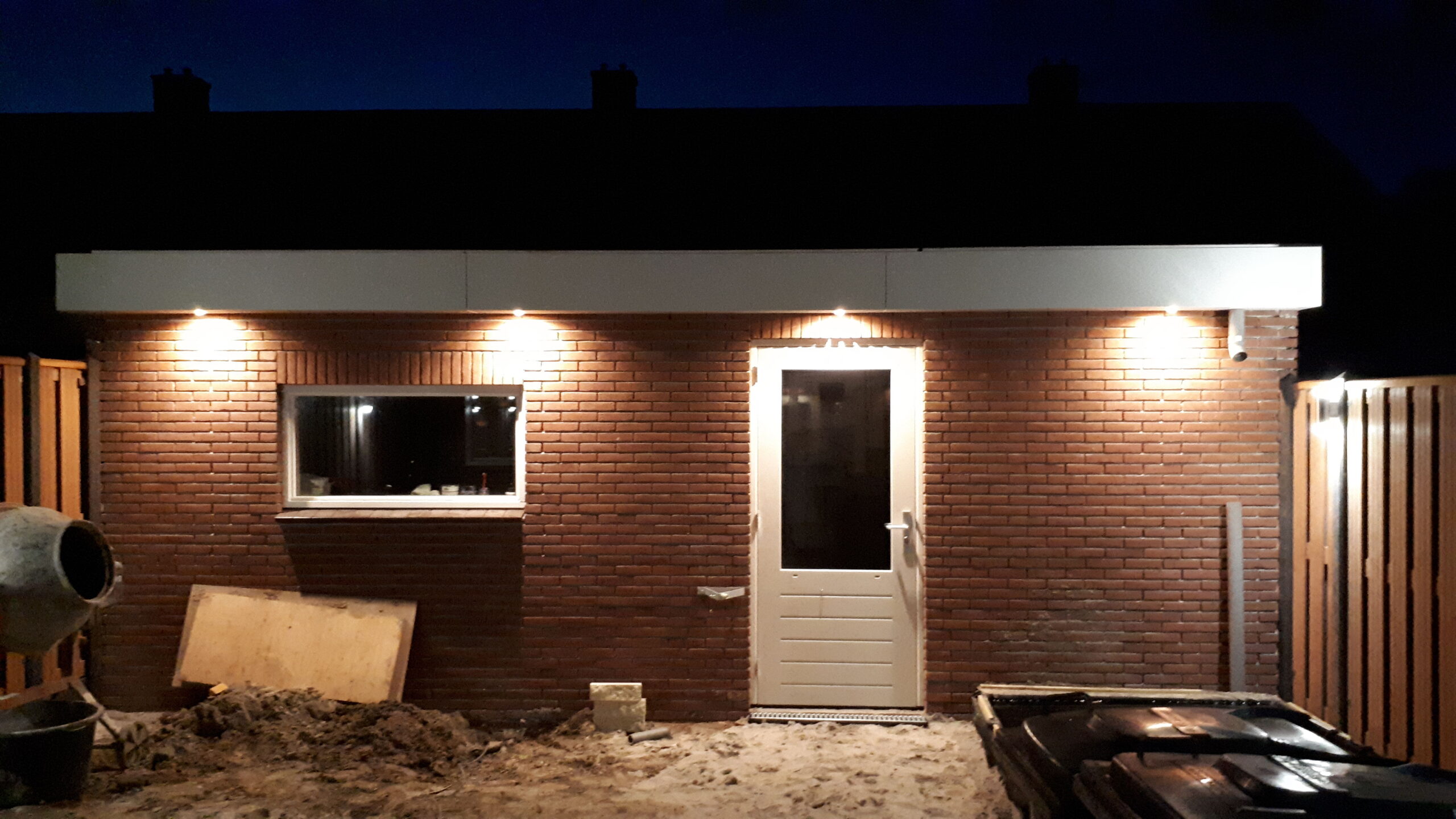 Schuur opnieuw opgebouwd