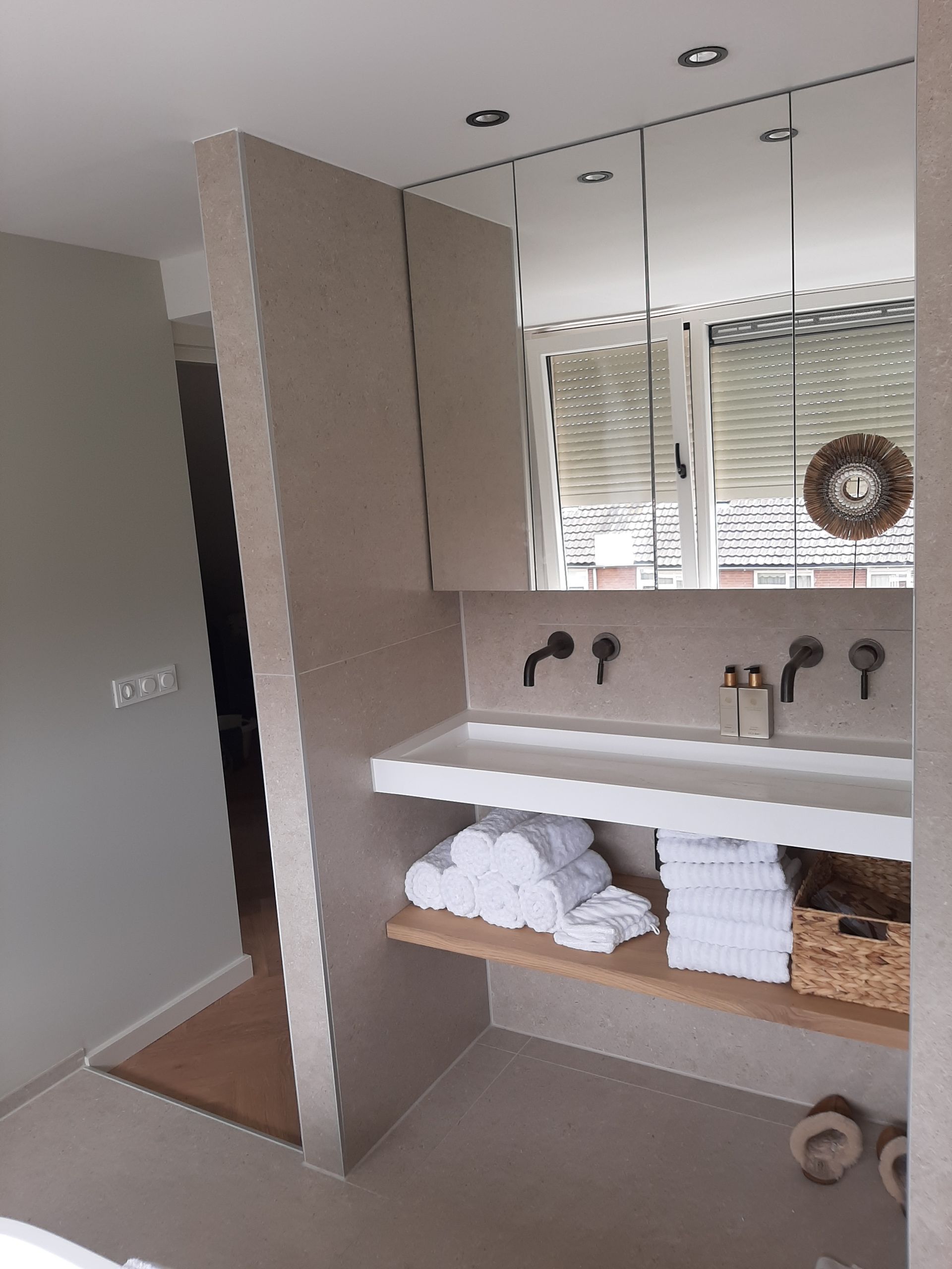 Gehele interne woningverbouwing Loenen aan de Vecht